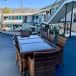 Inn At East Beach