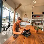 Ith Santa Barbara Beach Hostel