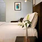 Casa Del Mar Inn