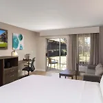 Best Western Plus Pepper Tree Inn
