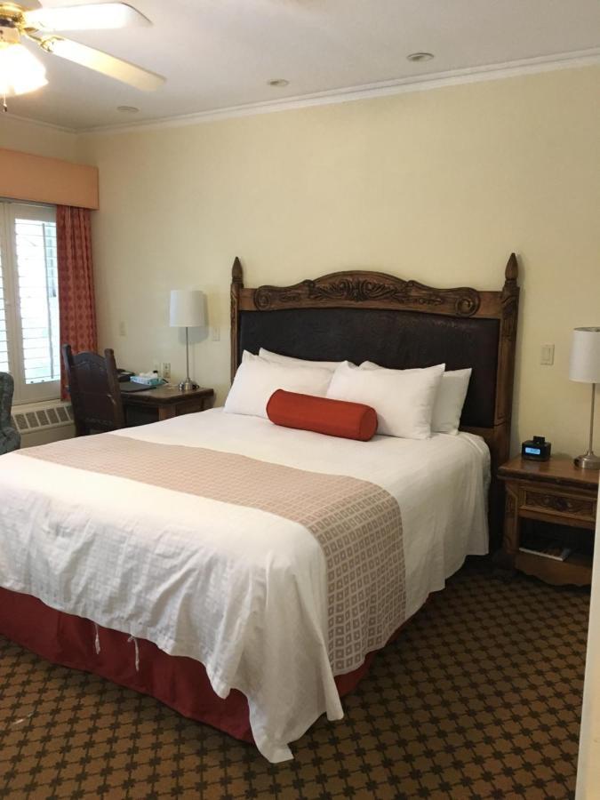 Hotel The Eagle Santa Barbara