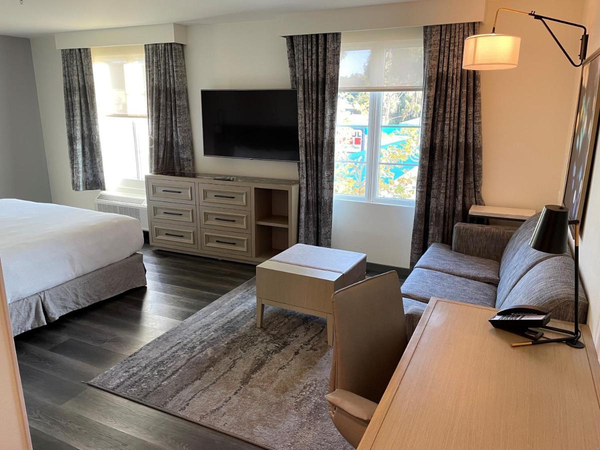 Hyatt Place 4*