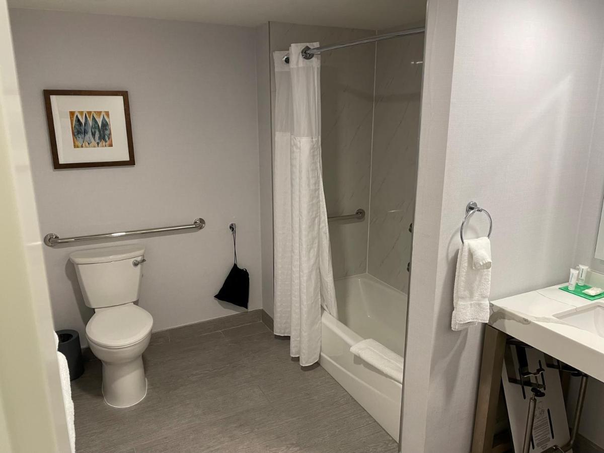 Hyatt Place 4*
