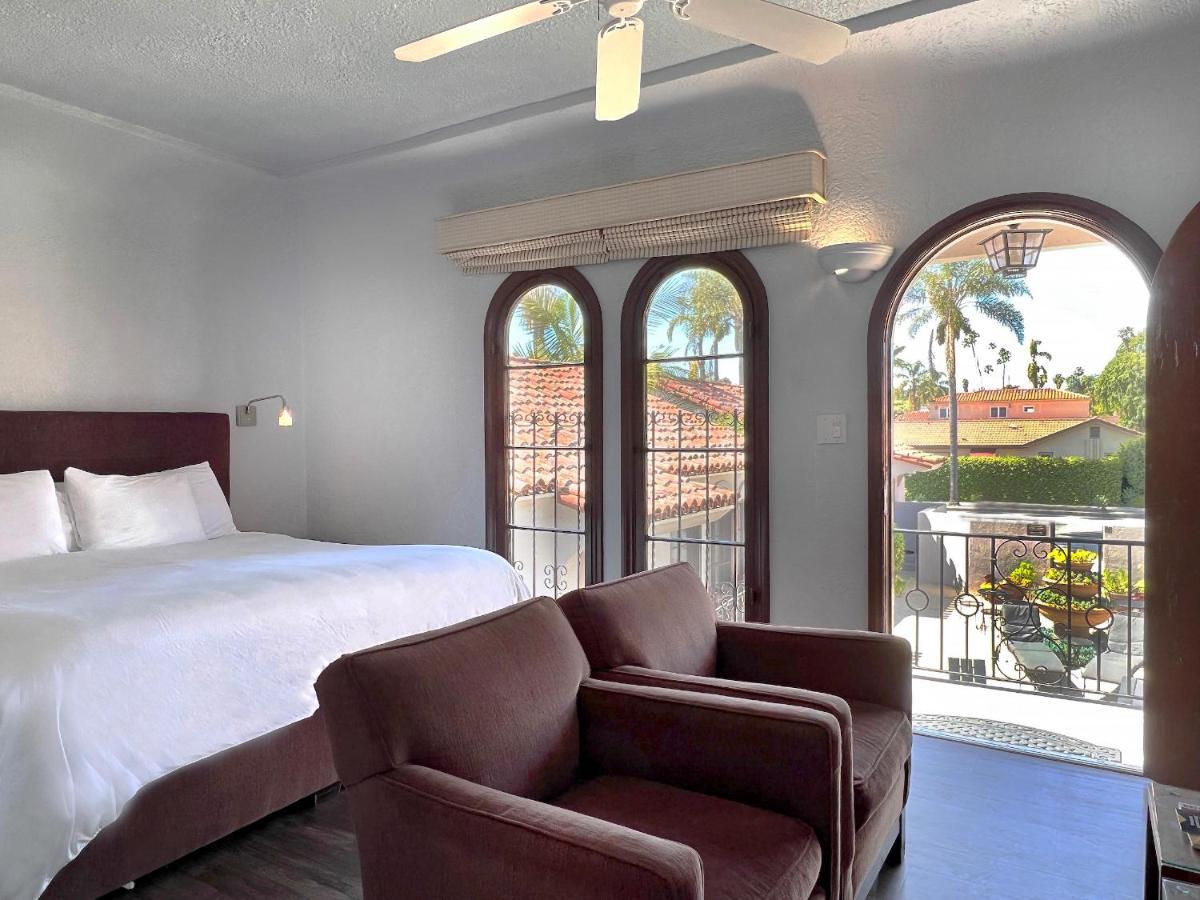 Casa Del Mar