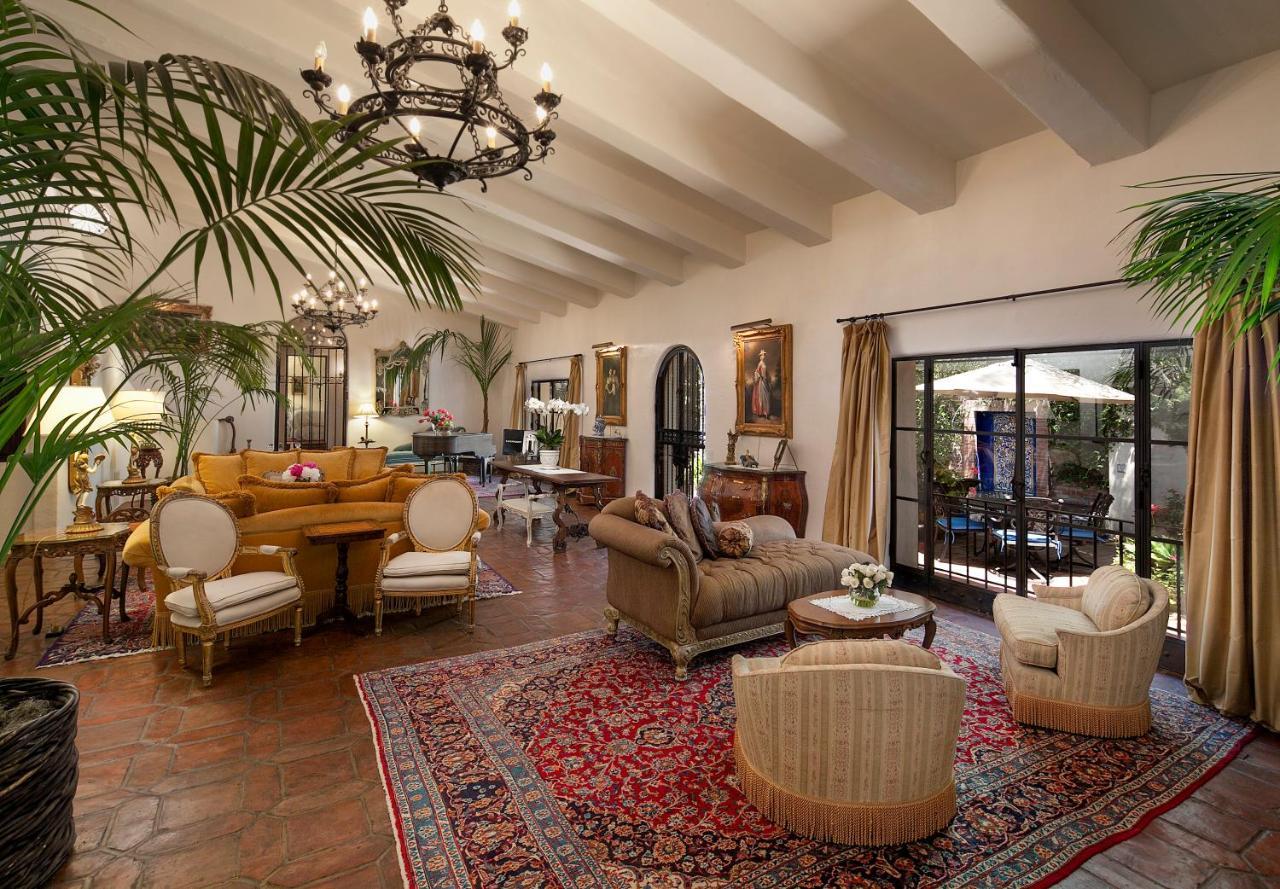 Villa Ravenscroft Historic Gated Montecito Estate With Pool & Tennis Court *