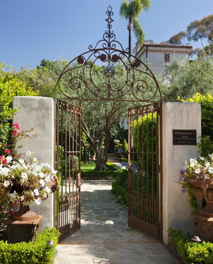 Ravenscroft Historic Gated Montecito Estate With Pool & Tennis Court Villa
