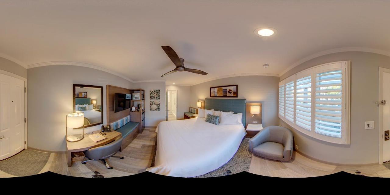 Marina Hotel 3*