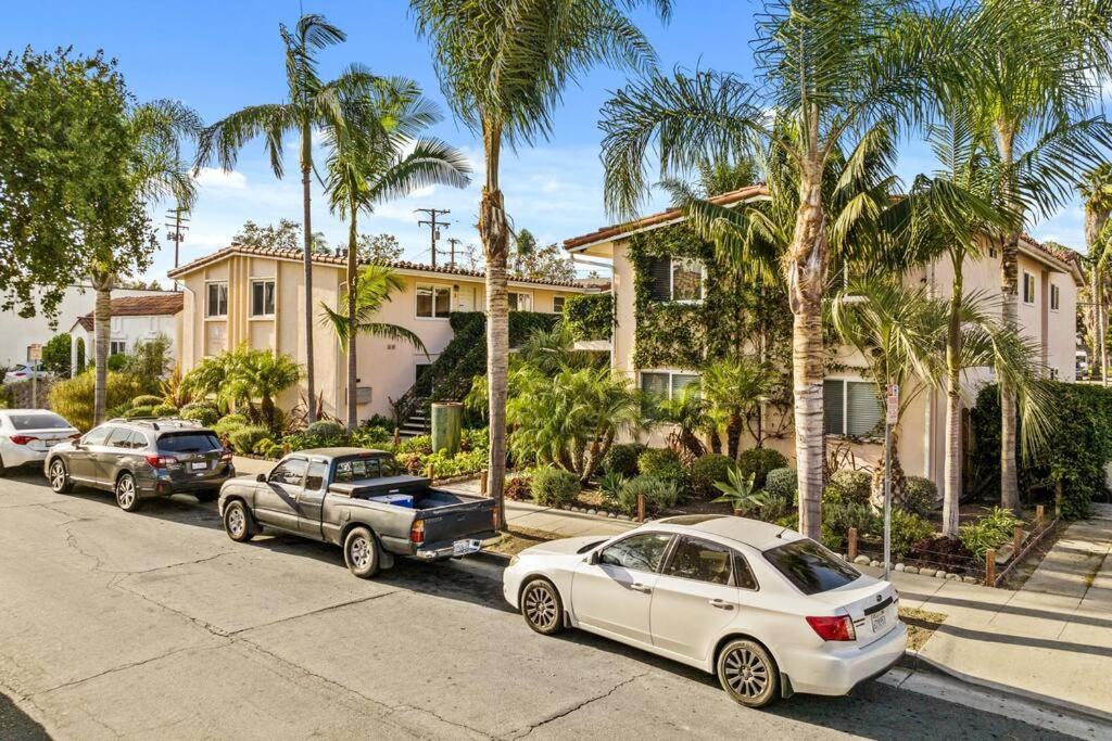 New 2 Bed Close To Downtown And Apartment *
