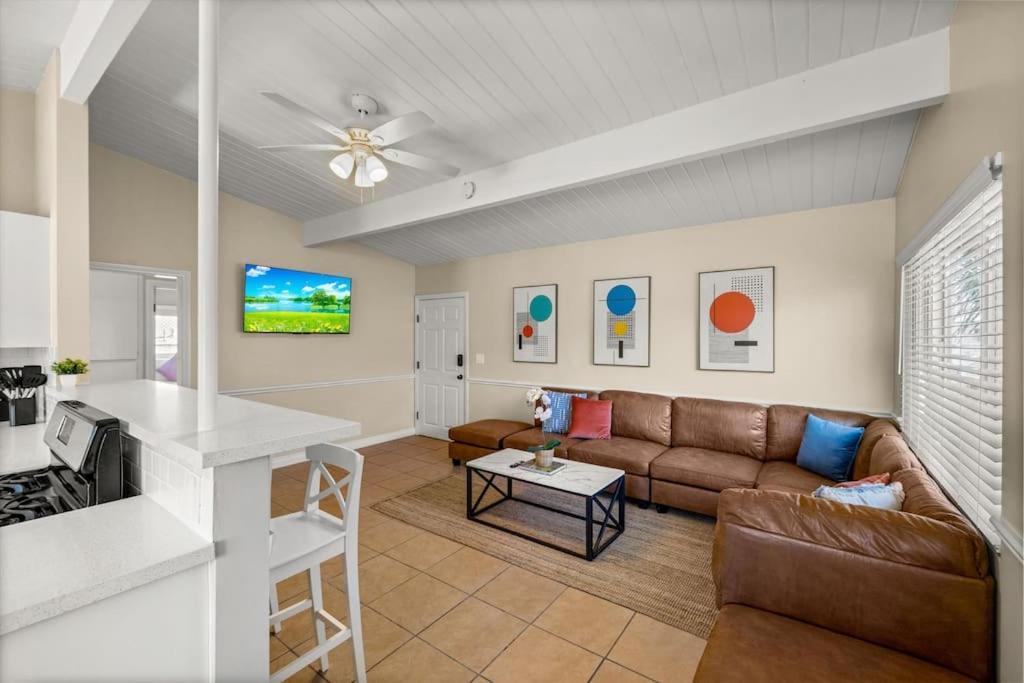 New 2 Bed Close To Downtown And