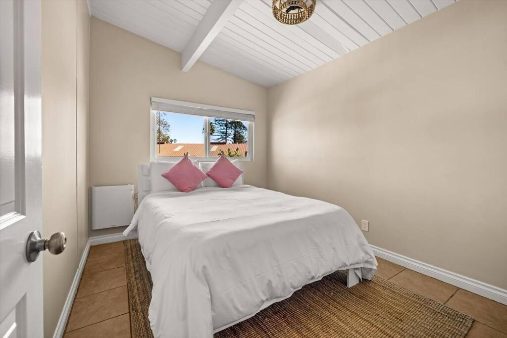 Apartment New 2 Bed Close To Downtown And
