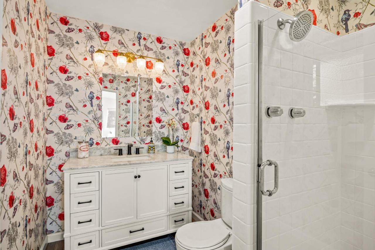 Hummingbird Haven Holiday home