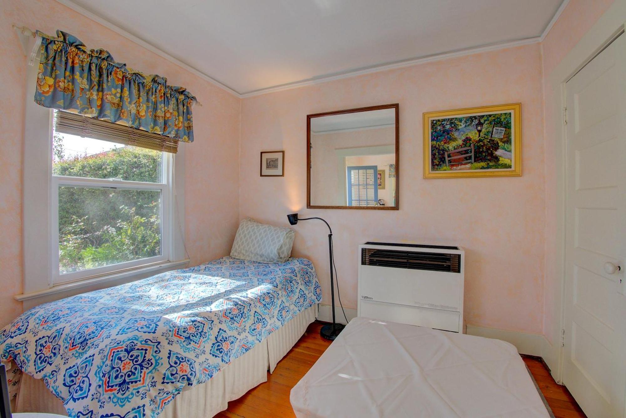 Bed & Breakfast Secret Garden & 2*
