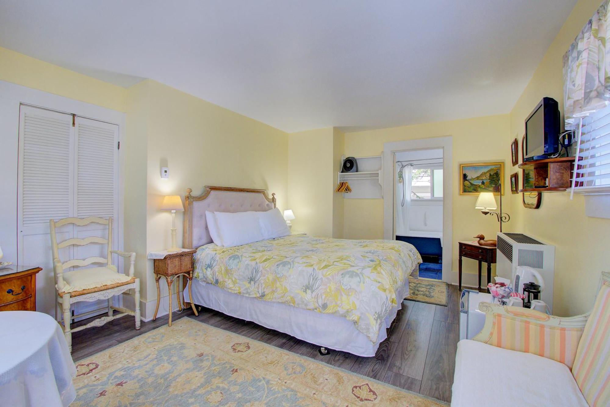 Secret Garden & Bed & Breakfast Santa Barbara