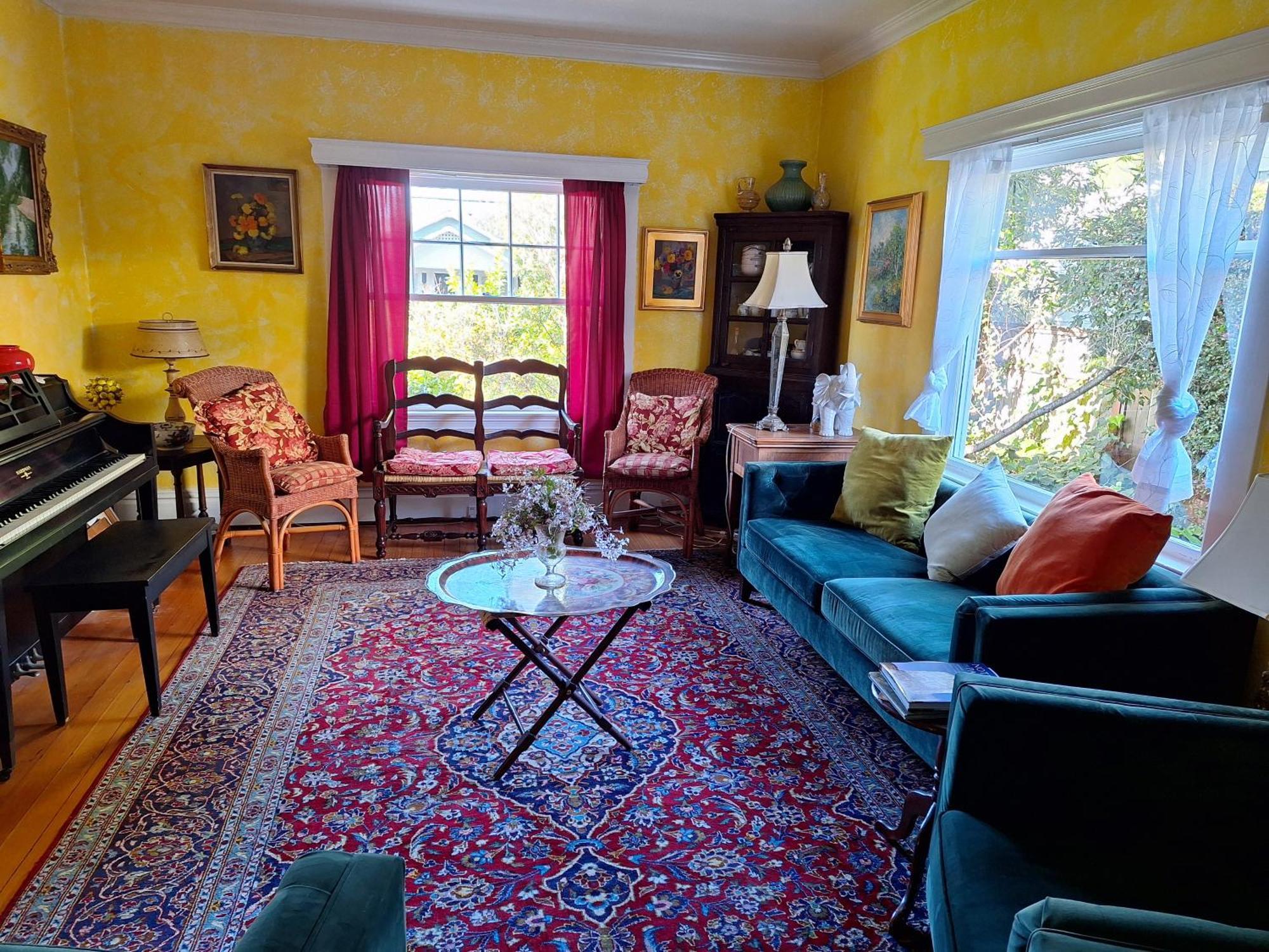 Bed & Breakfast Secret Garden &