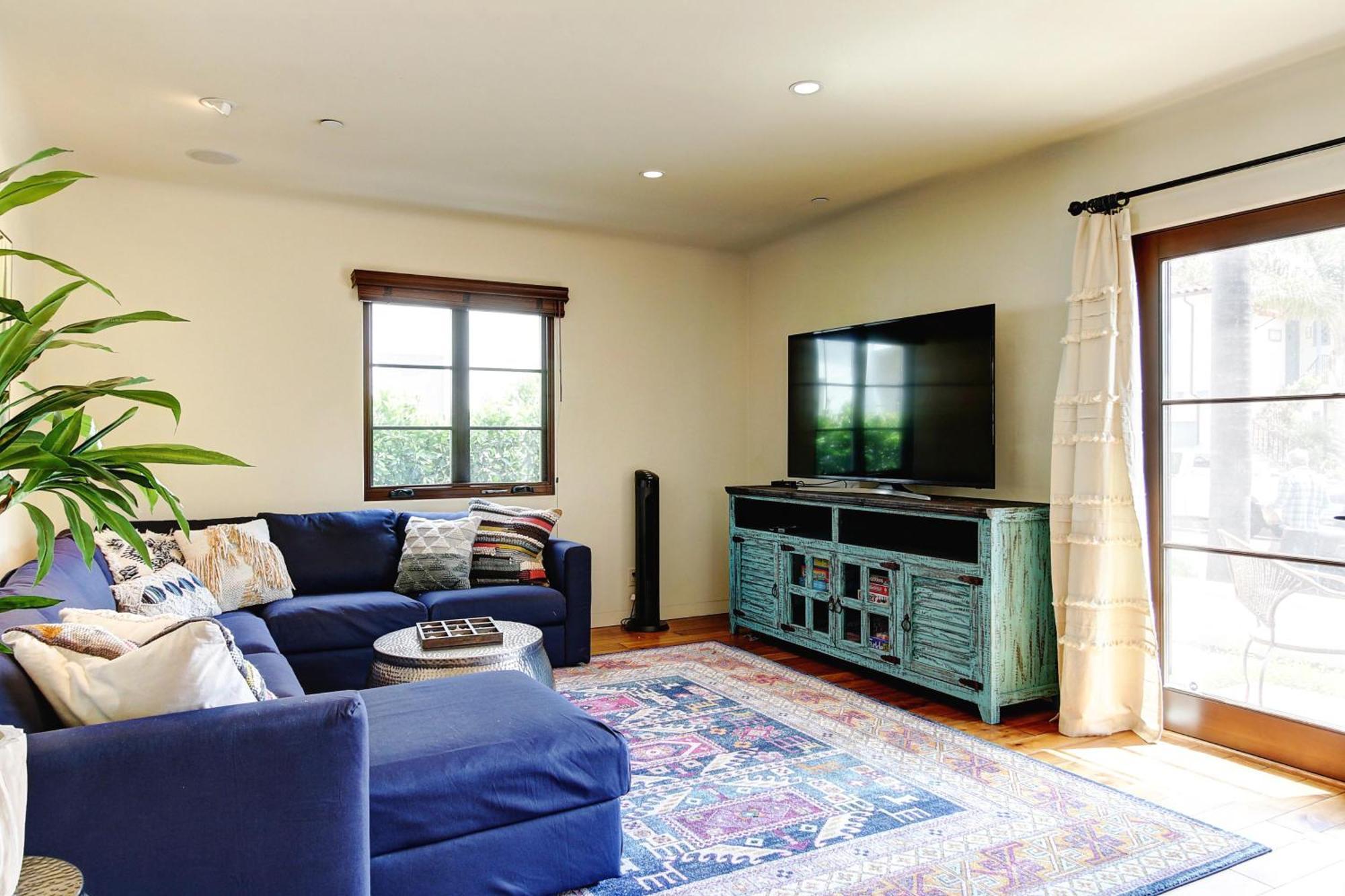 West 5 * Santa Barbara