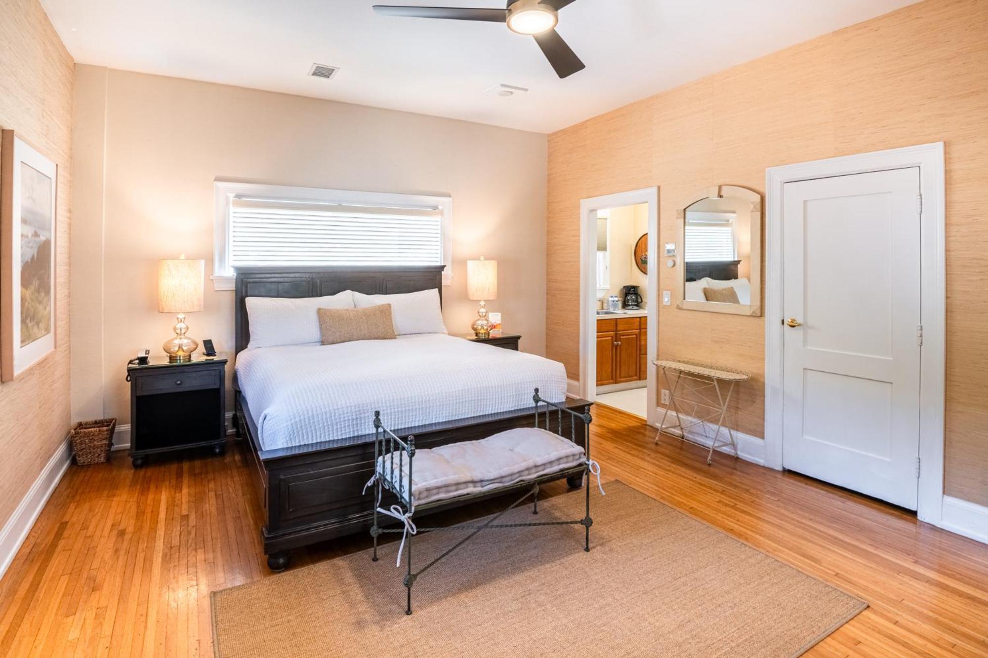 Inn Harbor House 3*