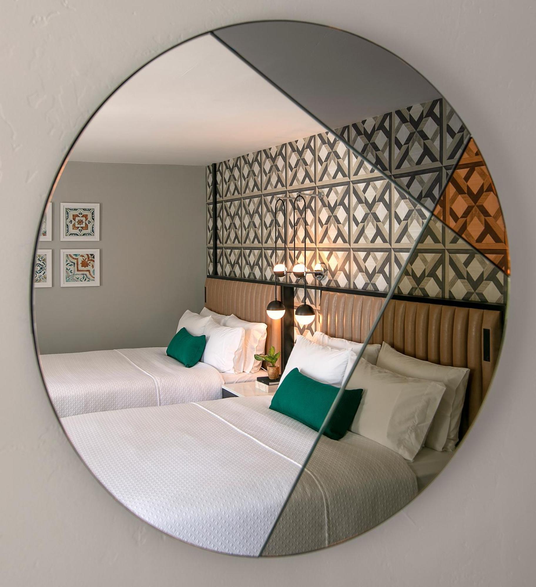 Hotel Virginia Santa Barbara, Tapestry Collection By Hilton