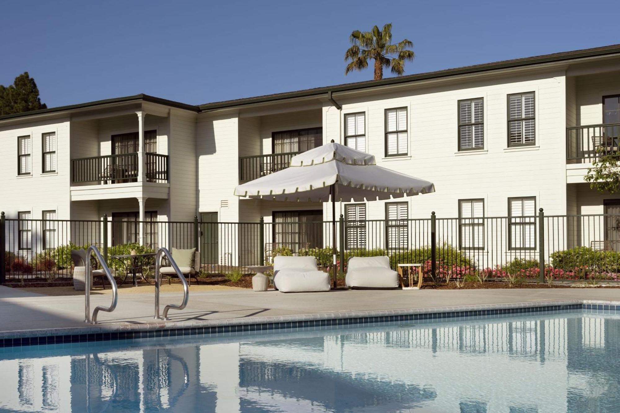 Hotel The Steward, Santa Barbara, A Tribute Portfolio