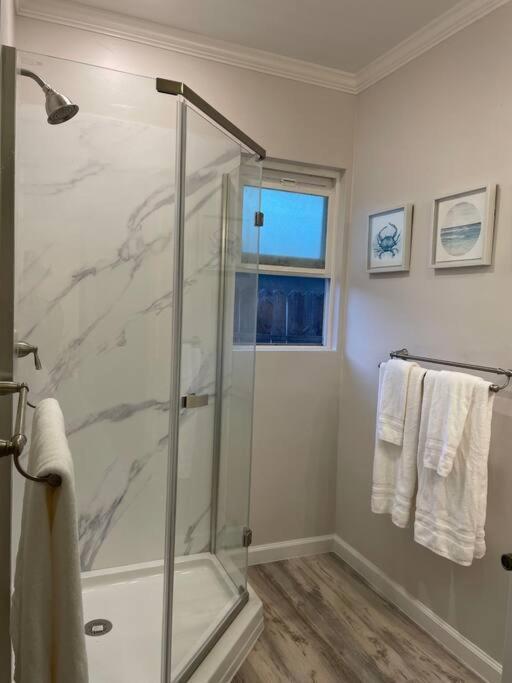Quite Spacious, Hot Tub Near Montecito, Ev Charger Holiday home *