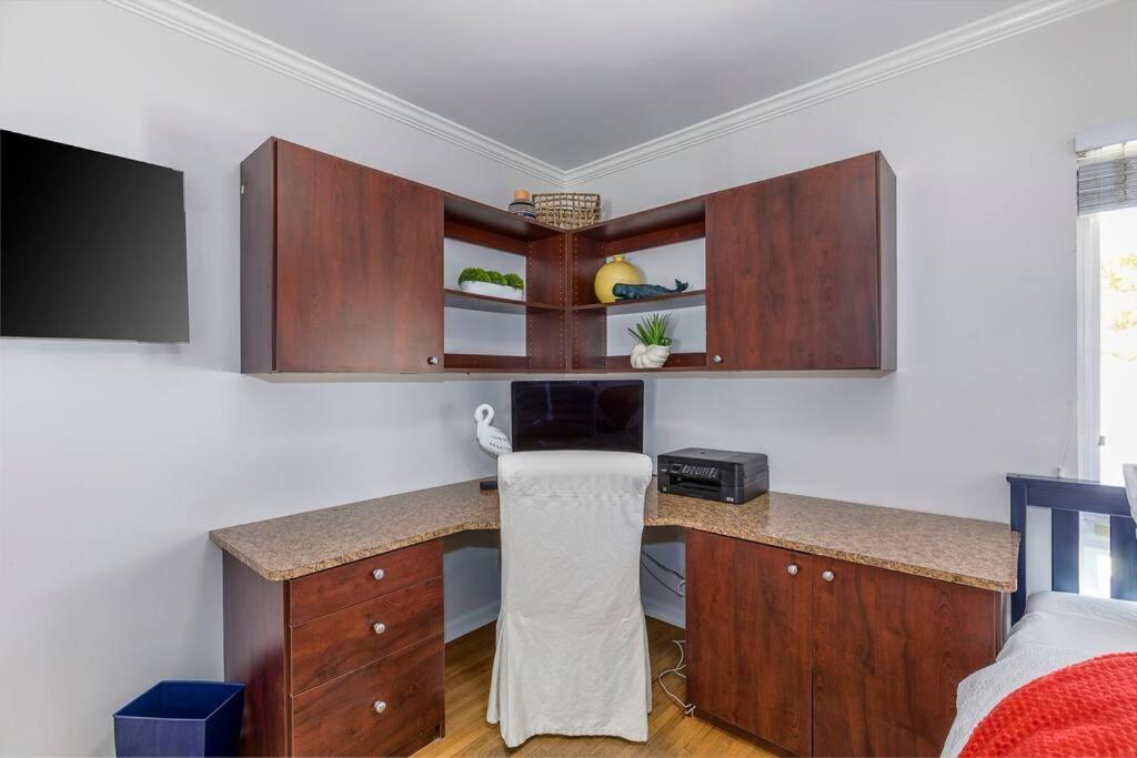 Holiday home Quite Spacious, Hot Tub Near Montecito, Ev Charger Santa Barbara