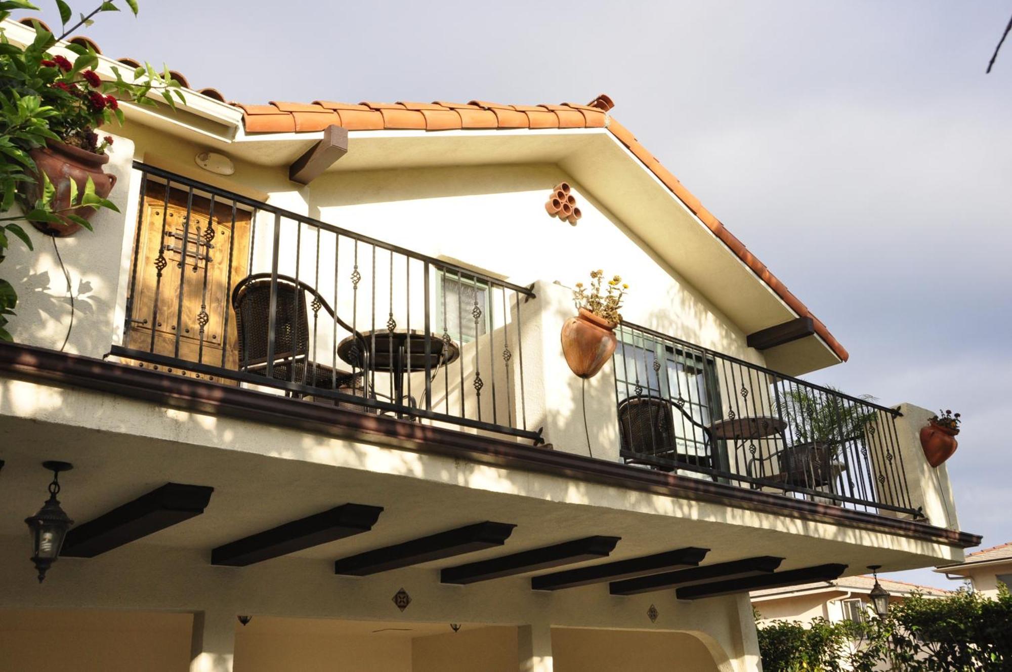 The Eagle Hotel Santa Barbara