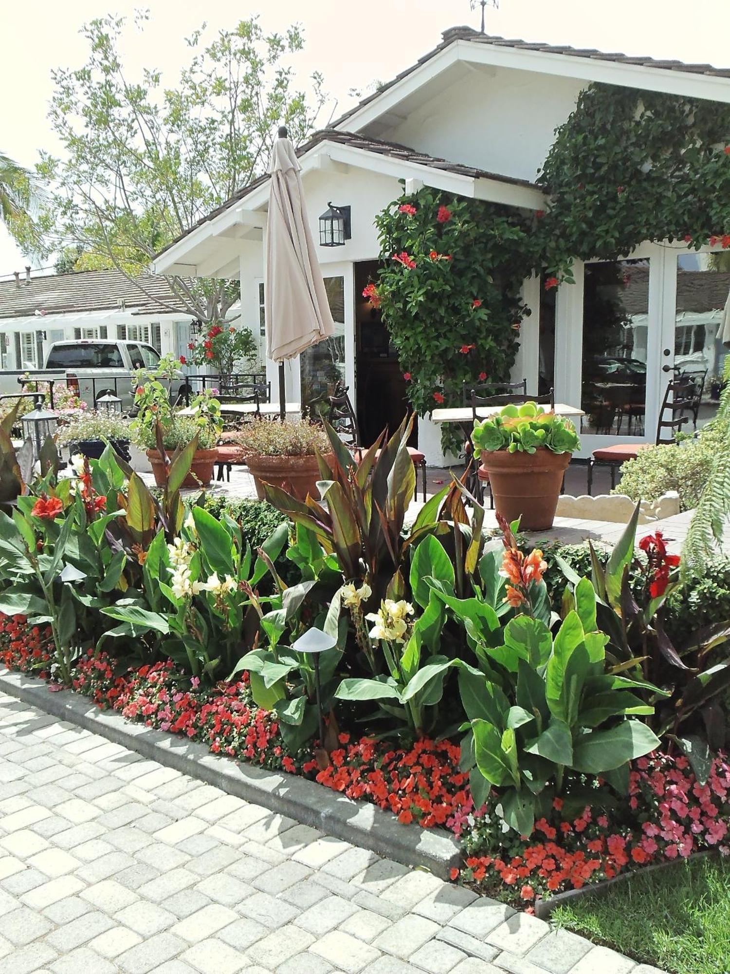 Marina Hotel