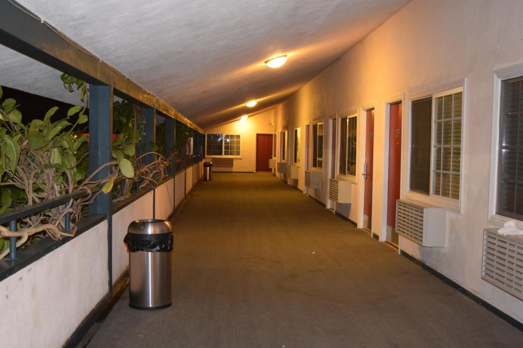 Rose Garden Motel Santa Barbara