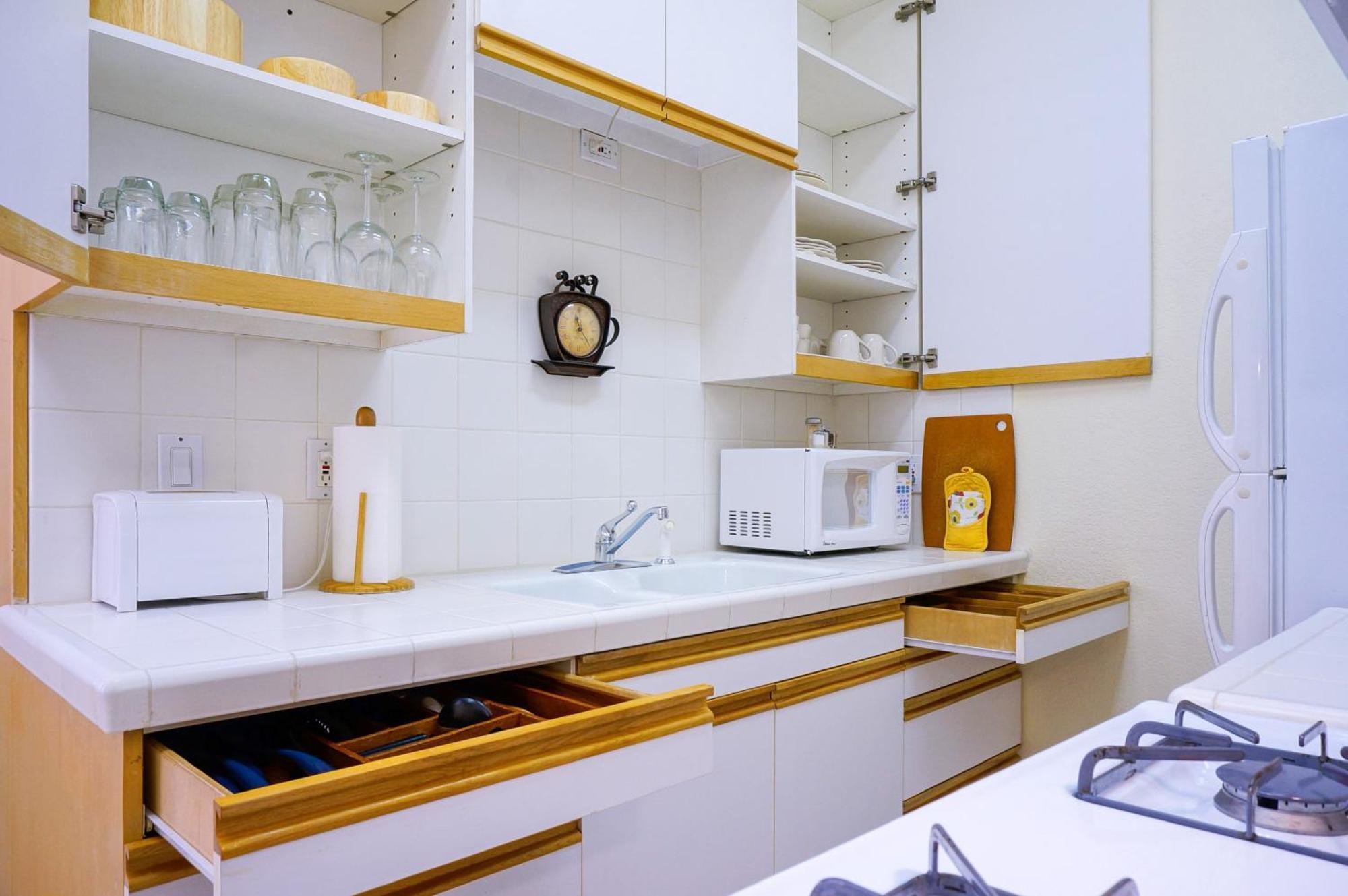 Harbor House Inn 3*