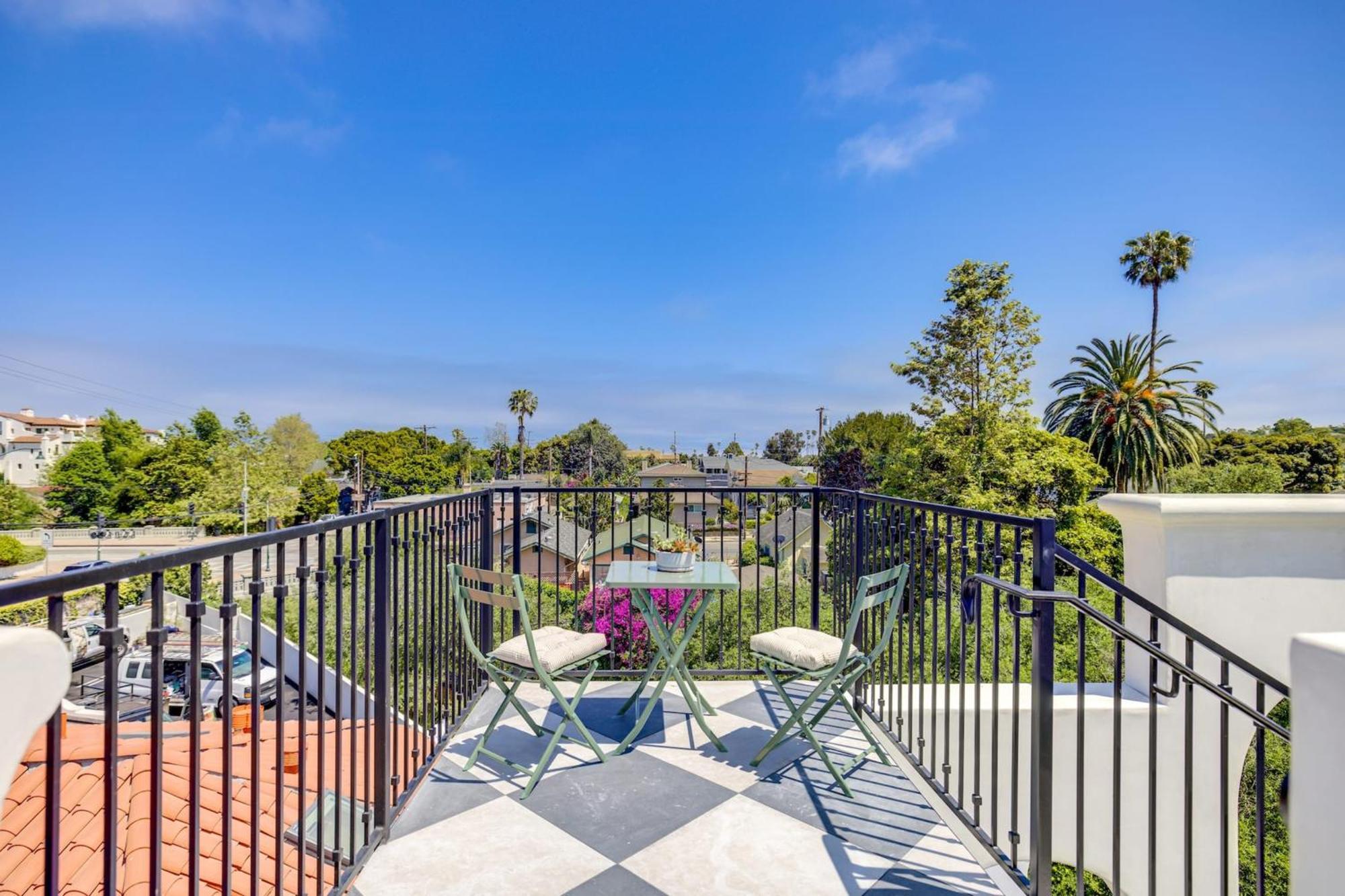 Casa De La Vina - Boutique In Downtown Apartment