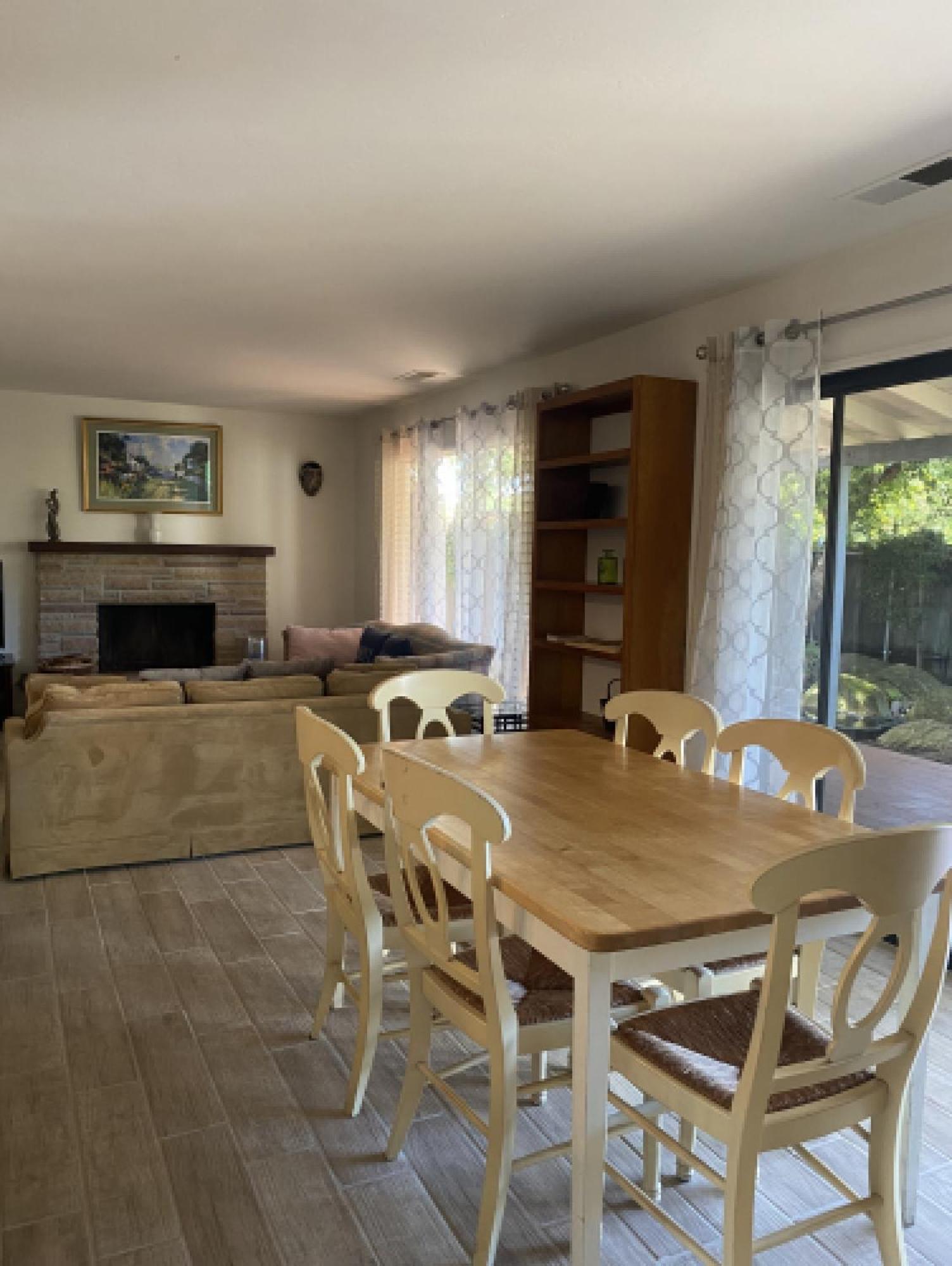 La Mesa House, A Large Modern Holiday home