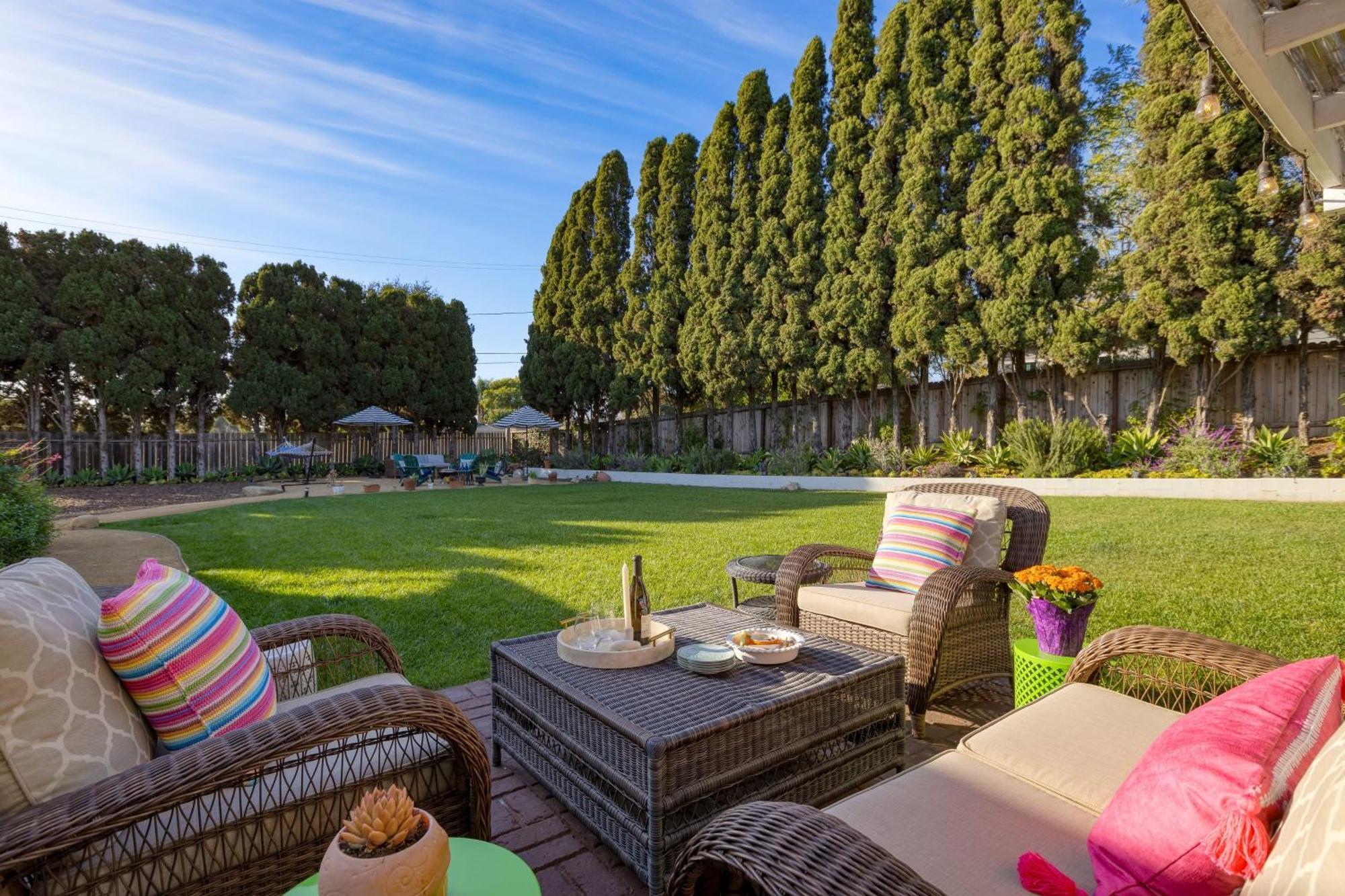 Hummingbird Haven By Avantstay Dog-friendly Near The Huge Yardhot Tub Holiday home