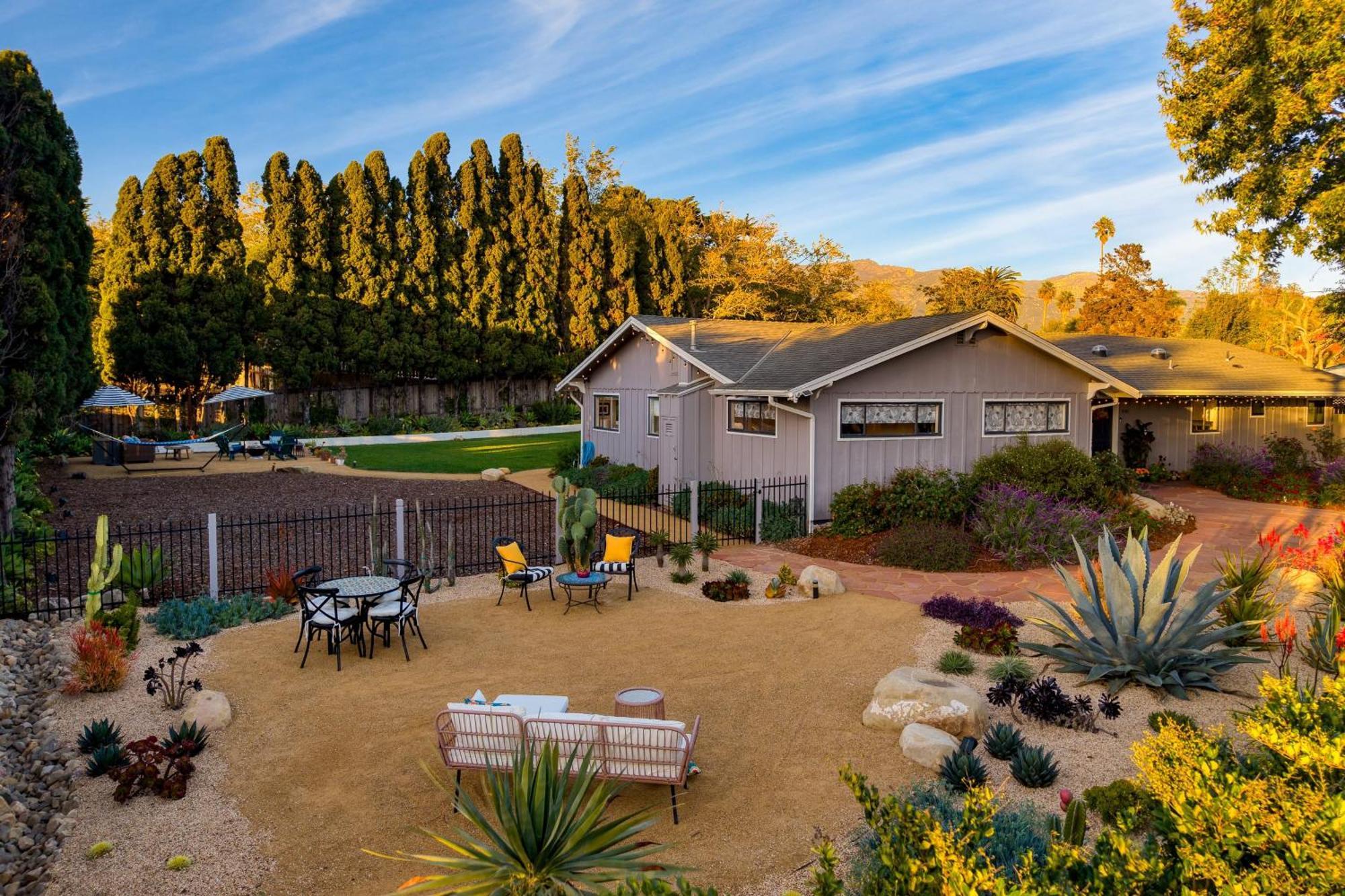 Hummingbird Haven By Avantstay Dog-friendly Near The Huge Yardhot Tub Holiday home Santa Barbara