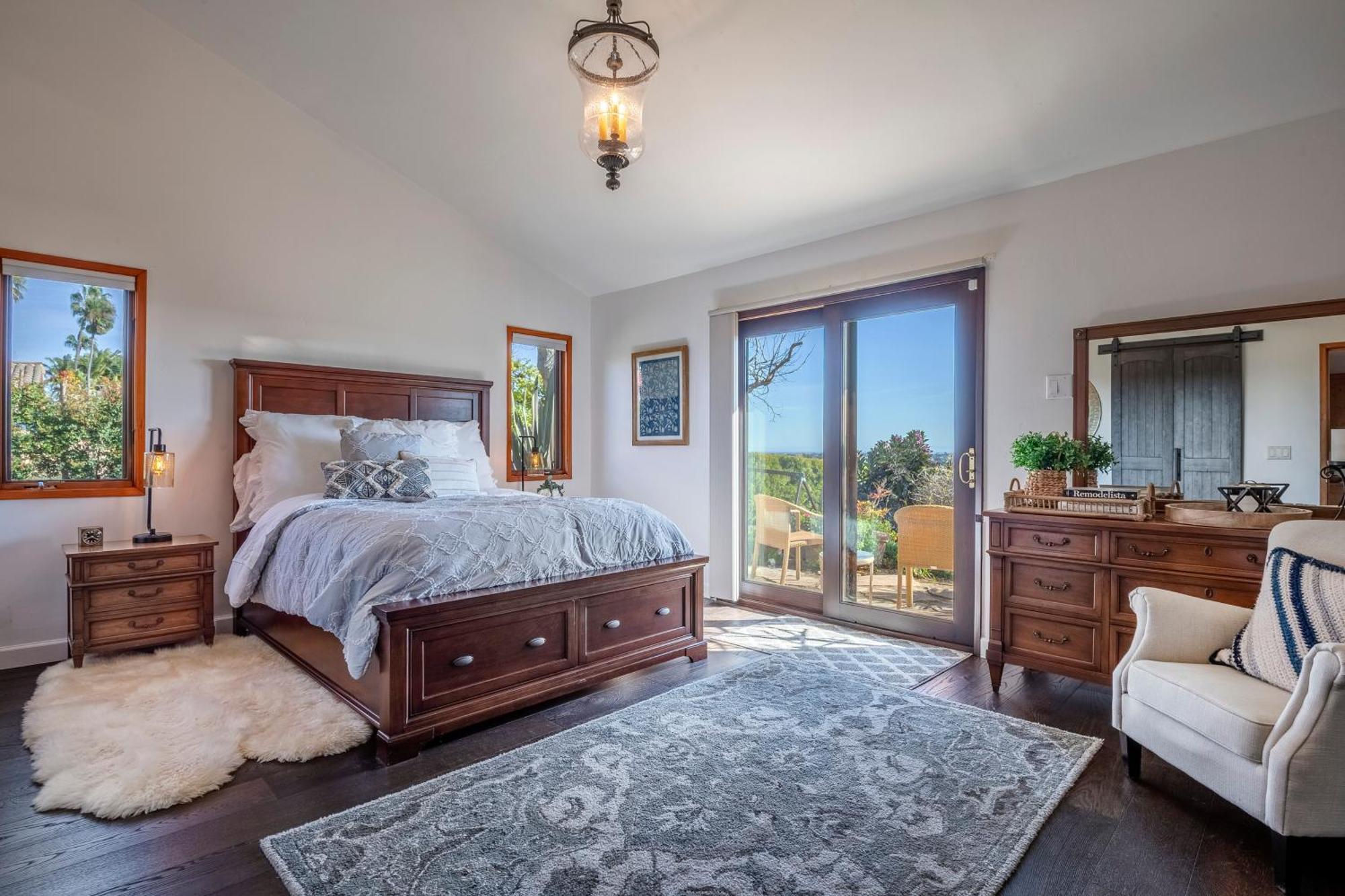 Holiday home Luxury Atop The Hills Santa Barbara