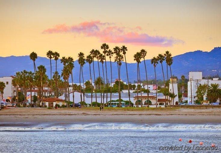 At East 2* Santa Barbara
