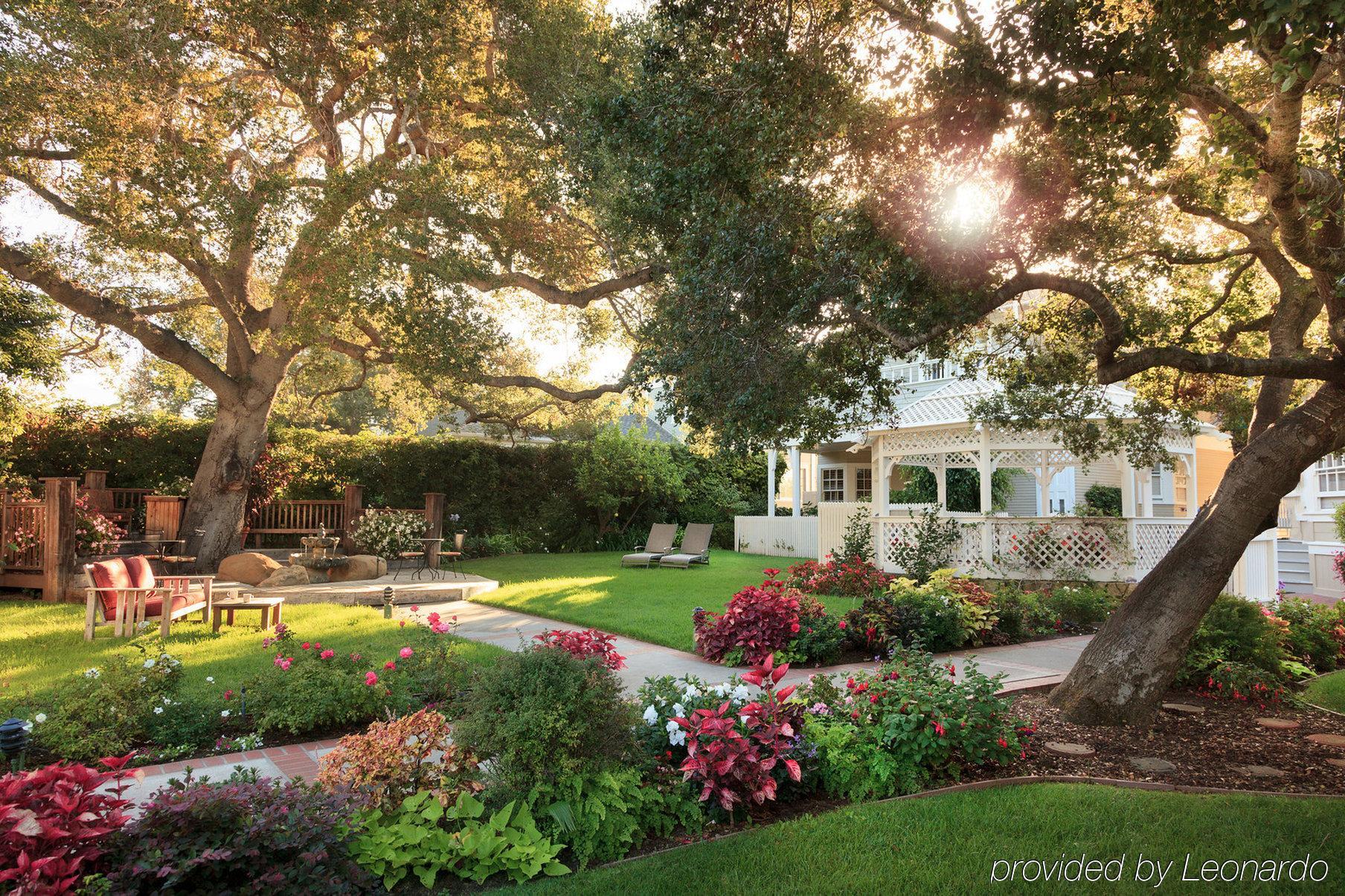 Bed & Breakfast Cheshire Cat & Santa Barbara