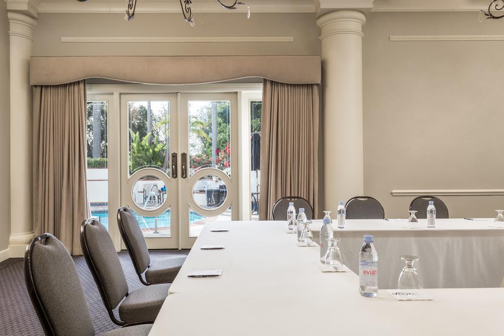 Montecito Hotel 4*