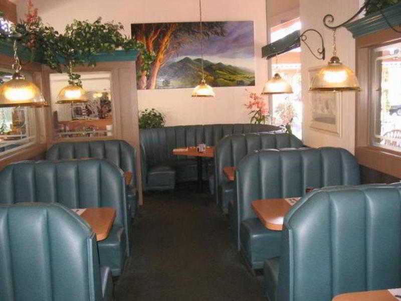 Western Pepper Tree Hotel Santa Barbara