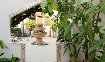 Inn Casa Del Mar Santa Barbara