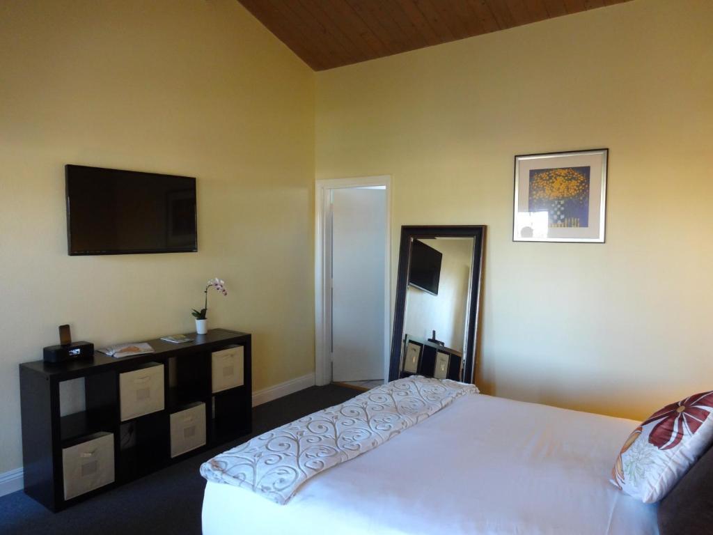 Hotel The Presidio Santa Barbara