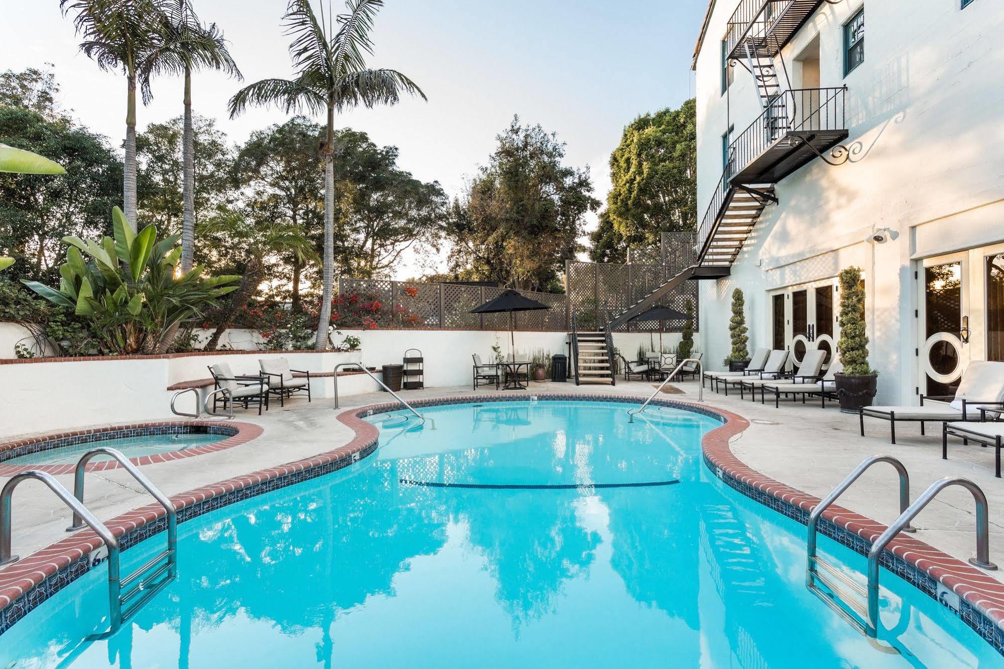 Montecito 4*