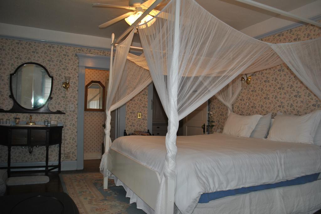 Old Yacht Club Holiday home Santa Barbara