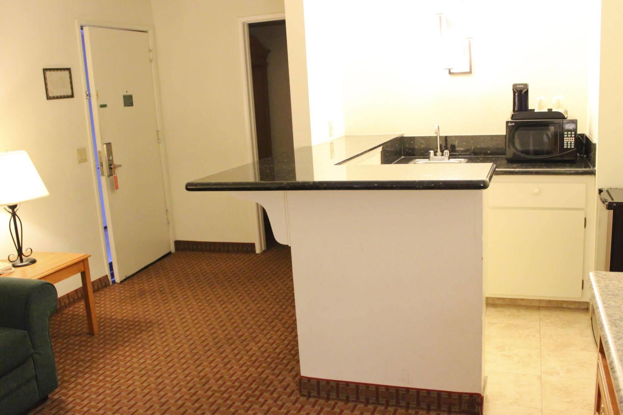 Mason Hotel