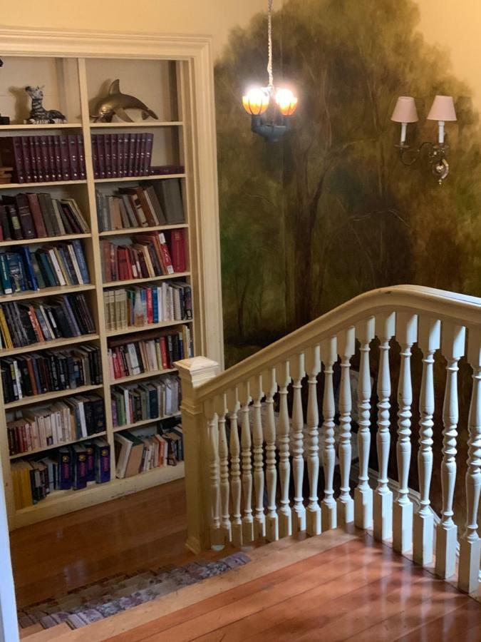 Homestay Historic Mansion In Montecito Santa Barbara
