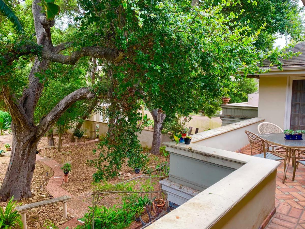 Homestay Historic Mansion In Montecito Santa Barbara