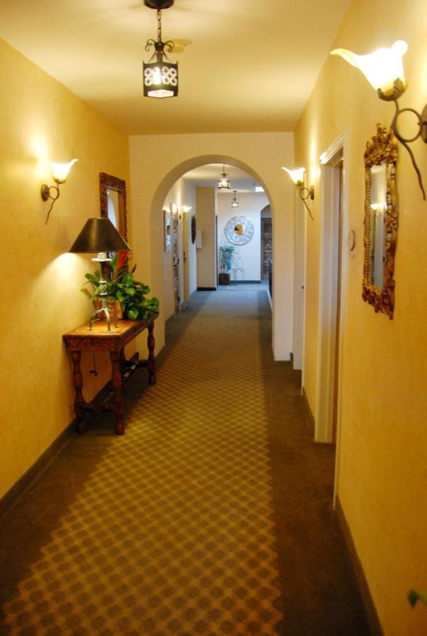 The Eagle Hotel 3*