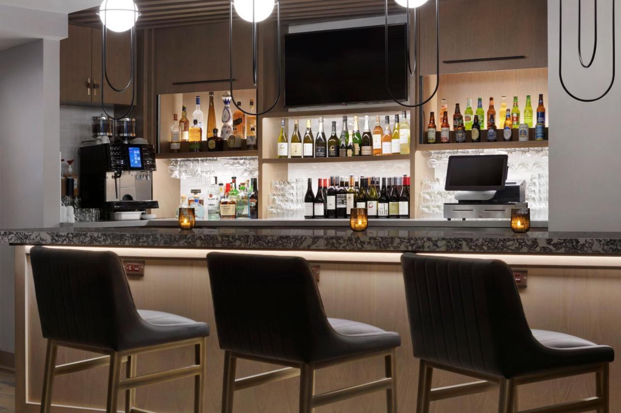 Hyatt Place 4*