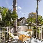 California Bungalow I