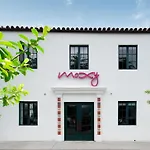 Moxy Santa Barbara