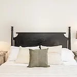 The Patio Suite - The Marlowe Boutique Hotel