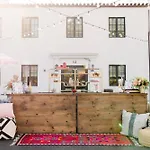 Moxy Santa Barbara